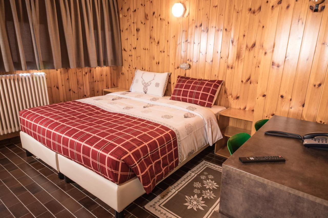 Albergo Quarto Pirovano Passo Stelvio Bagian luar foto