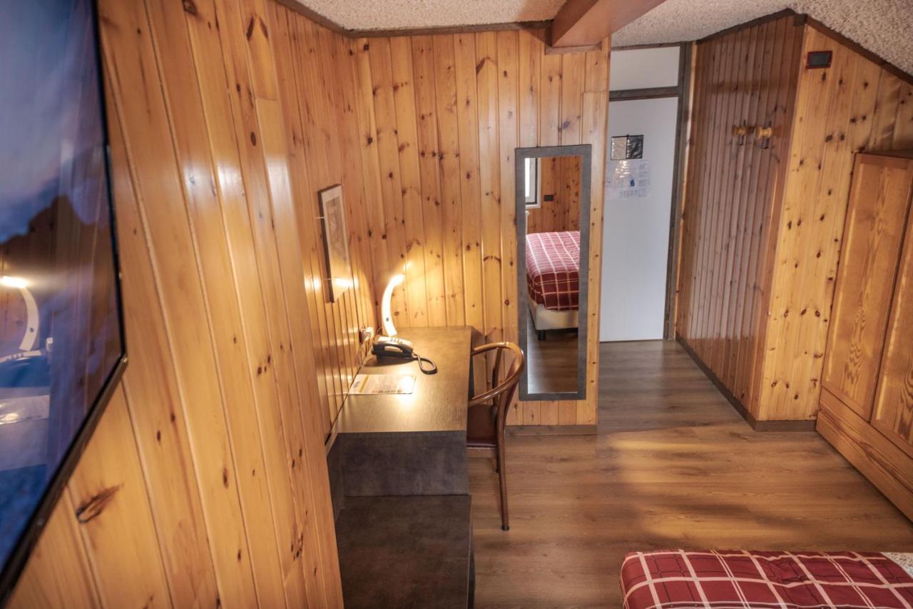 Albergo Quarto Pirovano Passo Stelvio Bagian luar foto