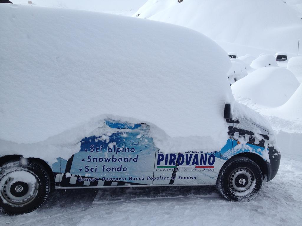 Albergo Quarto Pirovano Passo Stelvio Bagian luar foto