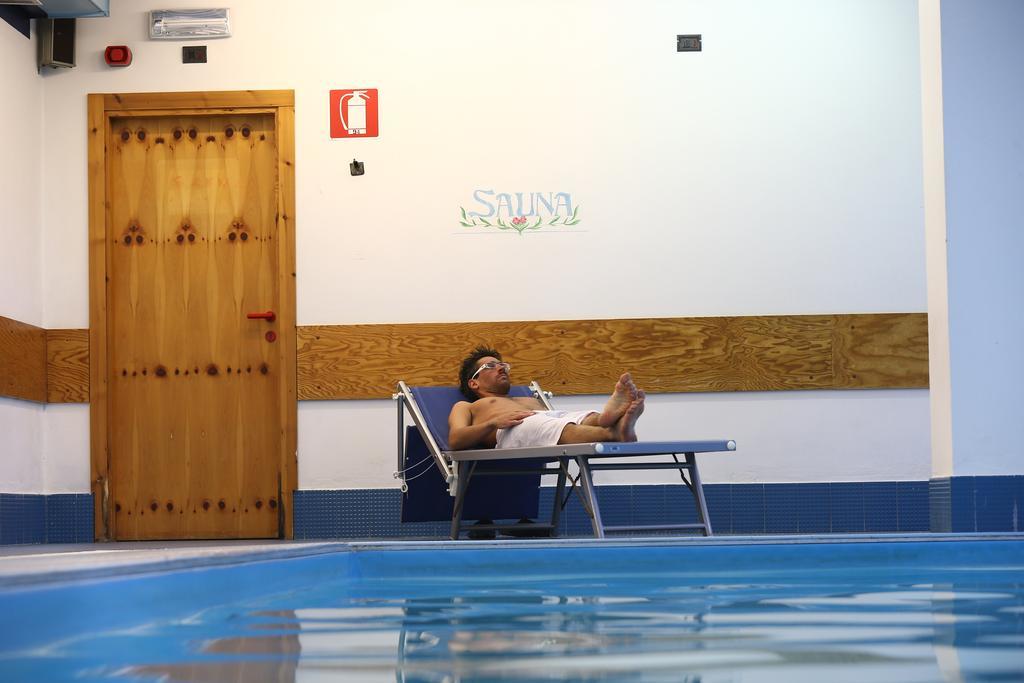 Albergo Quarto Pirovano Passo Stelvio Bagian luar foto