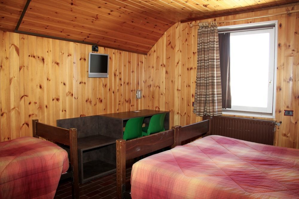 Albergo Quarto Pirovano Passo Stelvio Bagian luar foto