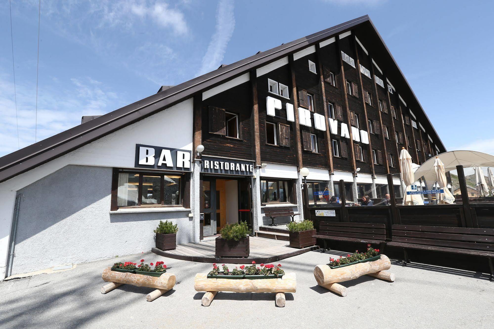 Albergo Quarto Pirovano Passo Stelvio Bagian luar foto